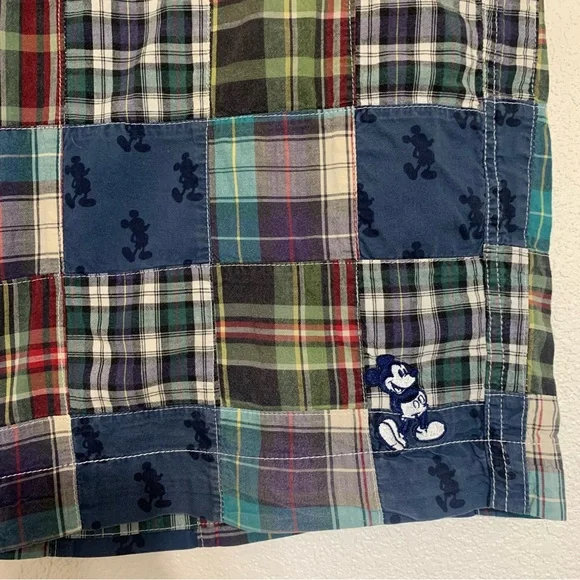 Walt Disney World Mickey Mouse Madras Plaid Shorts Size 34 - Picture 3 of 8